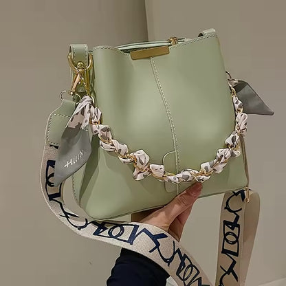Fashion Women's Shoulder Bag Large Capacity Ribbon Chain Bucket